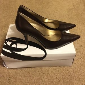 Chocolate Pumps
